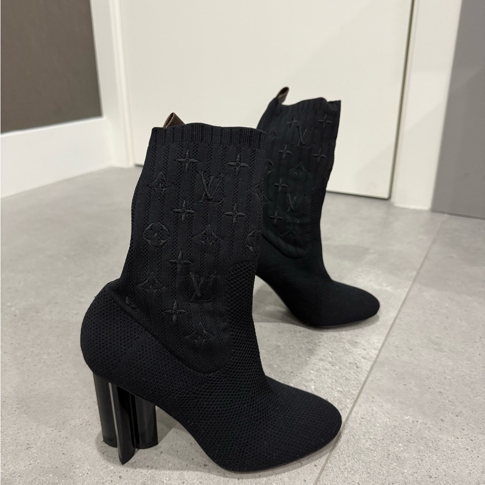 Louis Vuitton Black Heeled Boots